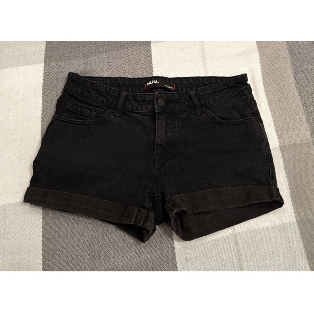 BDG shortie jean shorts women’s sz 29